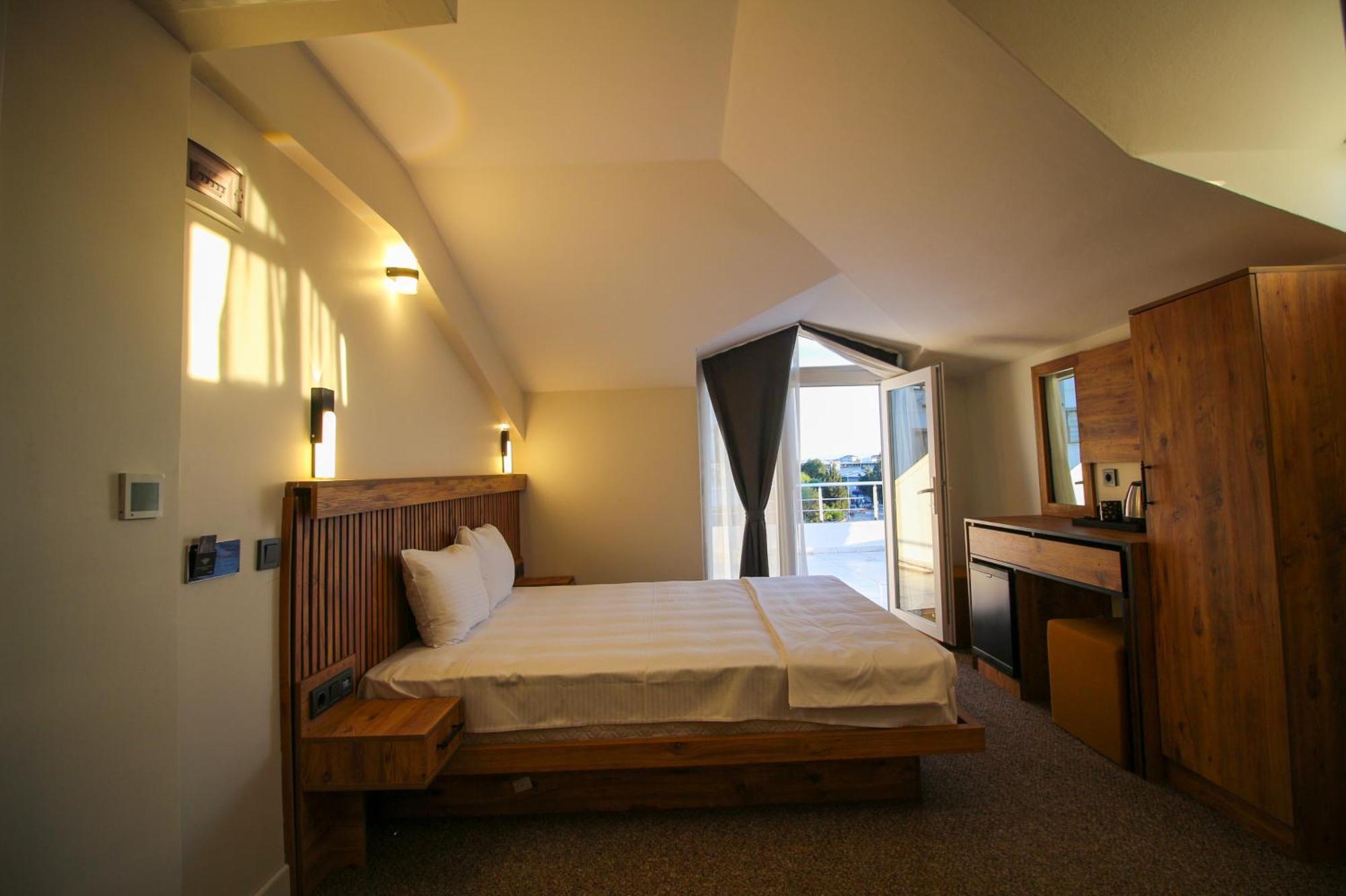 Kaya Hotel Saw Стамбул Экстерьер фото